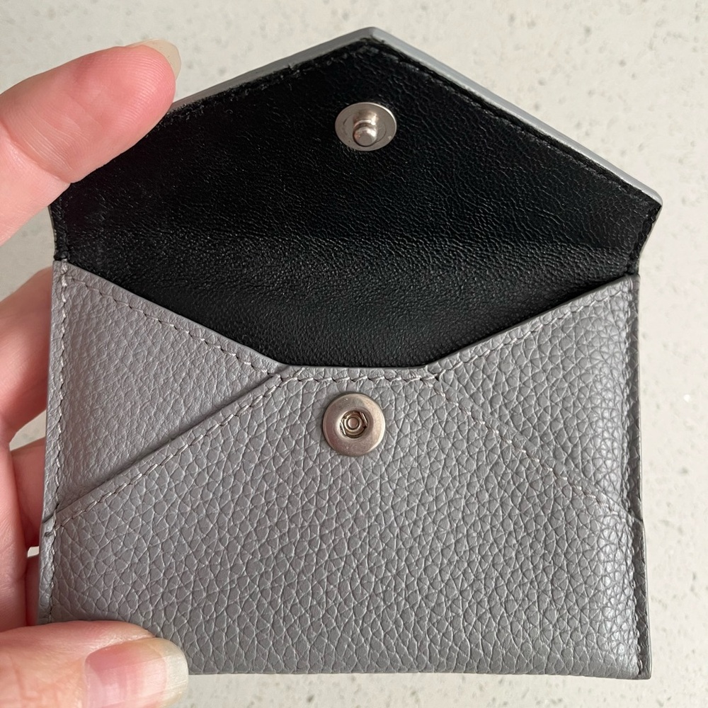 Alexander McQueen Grey Leather Envelope Card Holder - Picture 10 of 13